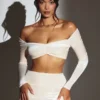 Adele Velvet Off-Shoulder Ruched Crop Top i ivory Adele Velvet Off-Shoulder Ruched Crop Top i ivory