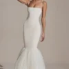 Adelpha Tulle Hem Fishtail Gown i elfenben Adelpha Tulle Hem Fishtail Gown i elfenben
