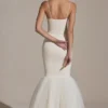 Adelpha Tulle Hem Fishtail Gown i elfenben Adelpha Tulle Hem Fishtail Gown i elfenben