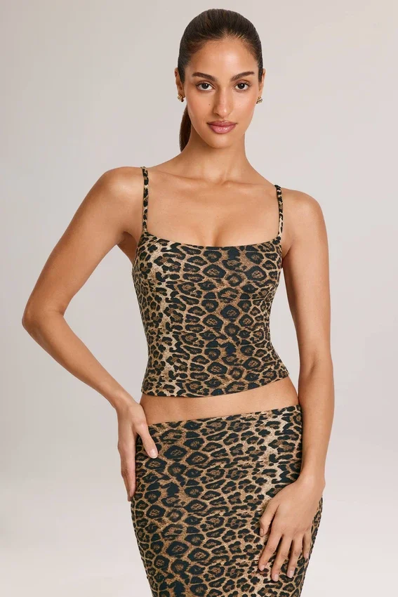 Ailany Modal-linne med rund hals i leopardmönster Ailany Modal-linne med rund hals i leopardmönster