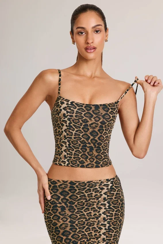 Ailany Modal-linne med rund hals i leopardmönster Ailany Modal-linne med rund hals i leopardmönster