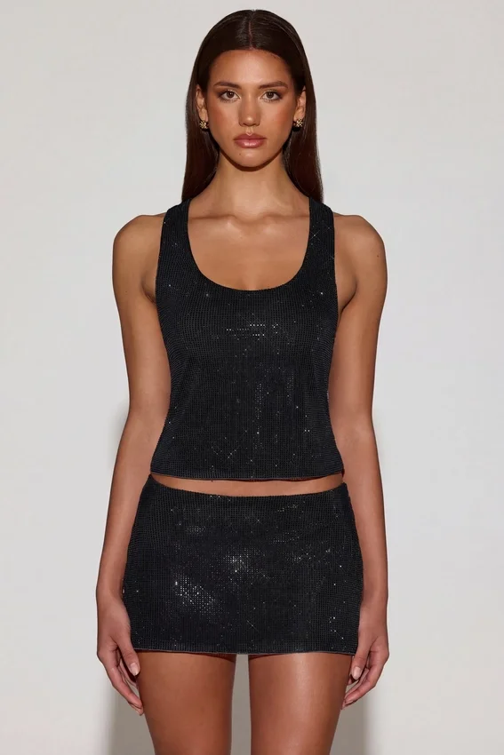 Aine Embellished Jersey Scoop-Neck Racerback Top i svart Aine Embellished Jersey Scoop-Neck Racerback Top i svart