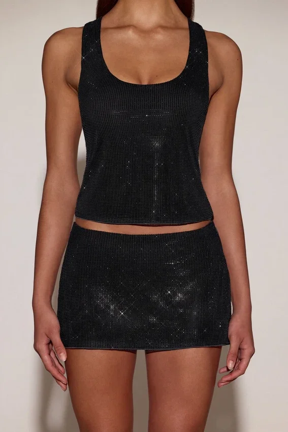 Aine Embellished Jersey Scoop-Neck Racerback Top i svart Aine Embellished Jersey Scoop-Neck Racerback Top i svart