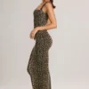 Ainslee Modal Bodycon-midiklänning med fyrkantig halsringning i leopardmönster Ainslee Modal Bodycon-midiklänning med fyrkantig halsringning i leopardmönster