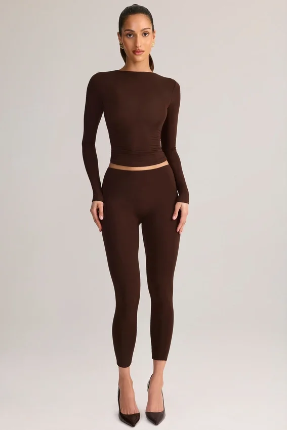 Alia Modal Ruched långärmad topp i chokladbrunt Alia Modal Ruched långärmad topp i chokladbrunt