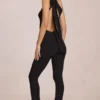 Alira Modal One-Shoulder Jumpsuit i svart Alira Modal One-Shoulder Jumpsuit i svart