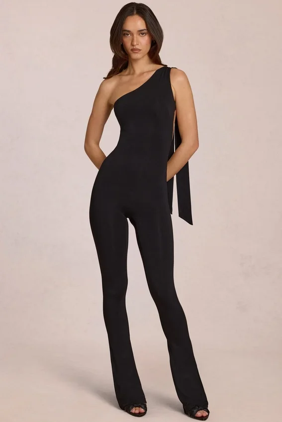 Alira Modal One-Shoulder Jumpsuit i svart Alira Modal One-Shoulder Jumpsuit i svart