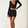 Aliz Modal Twist-Front Mid-Rise Mini Kjol i svart Aliz Modal Twist-Front Mid-Rise Mini Kjol i svart