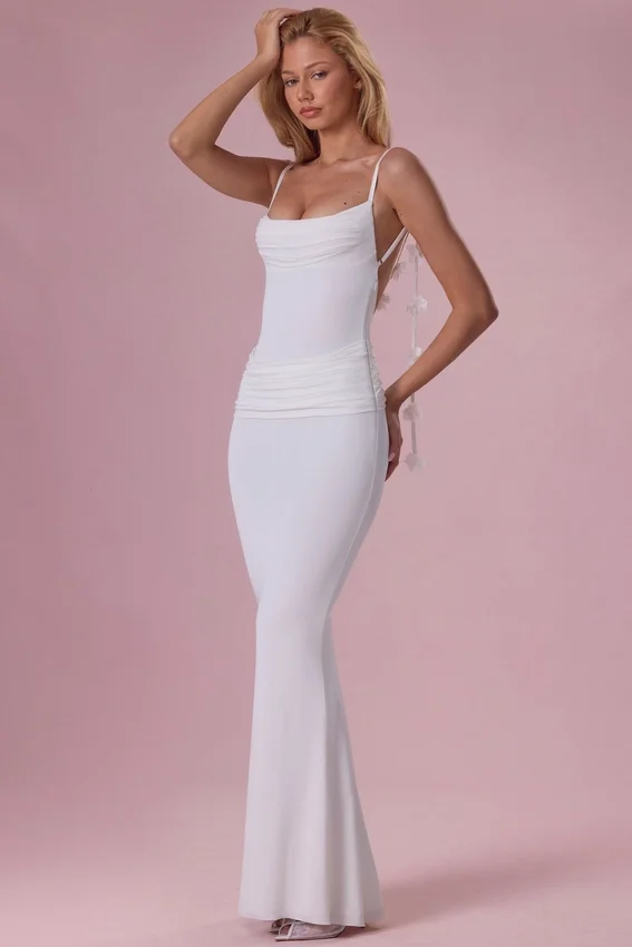 Alora Jersey Draped Gown i vitt Alora Jersey Draped Gown i vitt