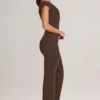 Alouette Modal One-Shoulder Jumpsuit i chokladbrunt Alouette Modal One-Shoulder Jumpsuit i chokladbrunt