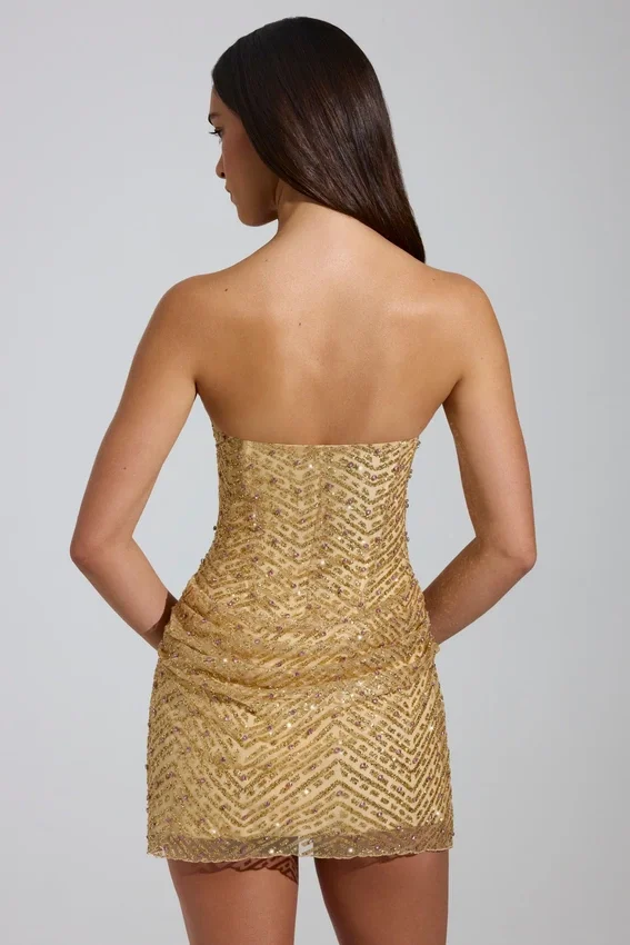 Amalina Embellished Bandeau A-Line Miniklänning i guld Amalina Embellished Bandeau A-Line Miniklänning i guld