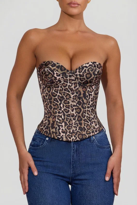Araminta snörningskorsett i leopardmönster Araminta snörningskorsett i leopardmönster