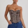 Araminta snörningskorsett i leopardmönster Araminta snörningskorsett i leopardmönster