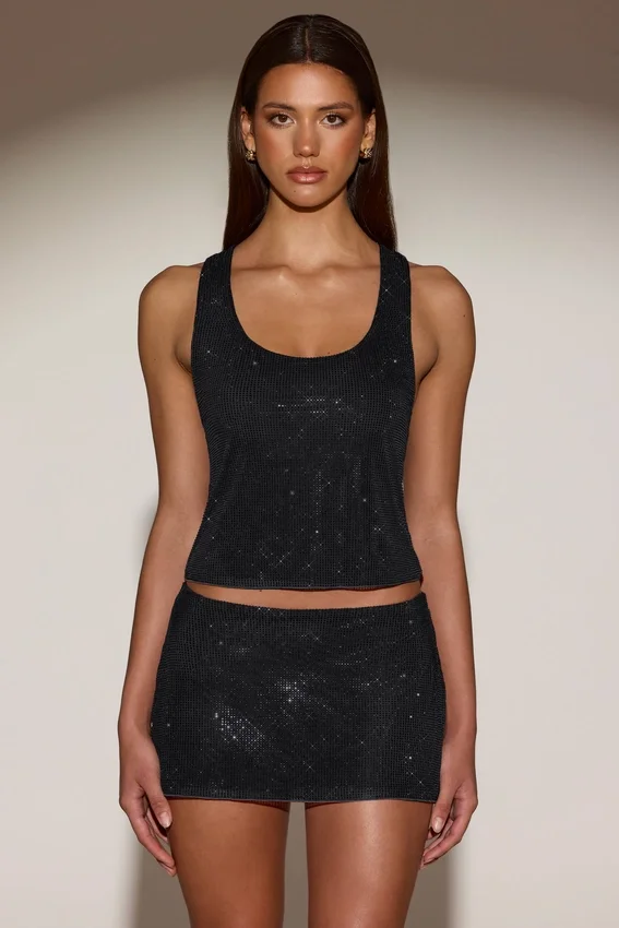 Asta Embellished Mid-Rise A-Line Mini Kjol i svart Asta Embellished Mid-Rise A-Line Mini Kjol i svart