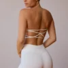 Bandeau-bh med korsad rygg i mjukt vitt Bandeau-bh med korsad rygg i mjukt vitt