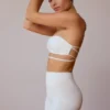 Bandeau-bh med korsad rygg i mjukt vitt Bandeau-bh med korsad rygg i mjukt vitt