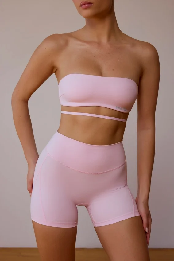 Bandeau-bh med korsade ryggband i mjukt rosa Bandeau-bh med korsade ryggband i mjukt rosa