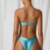 Bandeau-bikinitopp med detaljer i sötvattenspärlor i turkos Bandeau-bikinitopp med detaljer i sötvattenspärlor i turkos