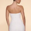 Basel Embellished Strapless Cowl Neck Miniklänning i Ivory Basel Embellished Strapless Cowl Neck Miniklänning i Ivory