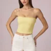 Beata högmidjade A-linje-shorts i Ecru-tvätt Beata högmidjade A-linje-shorts i Ecru-tvätt