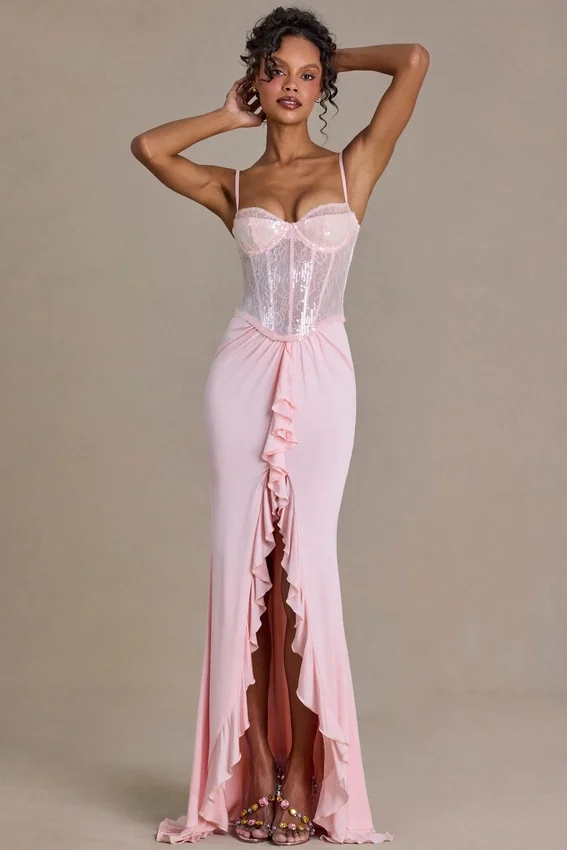 Beatrix Premium Embellished Lace Corset Gown i Baby Pink Beatrix Premium Embellished Lace Corset Gown i Baby Pink
