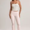 Bebe Modal Foldover Mid-Rise Flared Trousers i randigt mönster Bebe Modal Foldover Mid-Rise Flared Trousers i randigt mönster