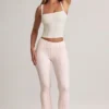Bebe Modal Foldover Mid-Rise Flared Trousers i randigt mönster Bebe Modal Foldover Mid-Rise Flared Trousers i randigt mönster