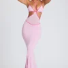 Bella Contrast Binding Cut Out Evening Gown i mjukrosa Bella Contrast Binding Cut Out Evening Gown i mjukrosa