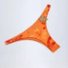 Beqa Bikinibyxor med metalldetaljer i orange orkidé-mönster Beqa Bikinibyxor med metalldetaljer i orange orkidé-mönster