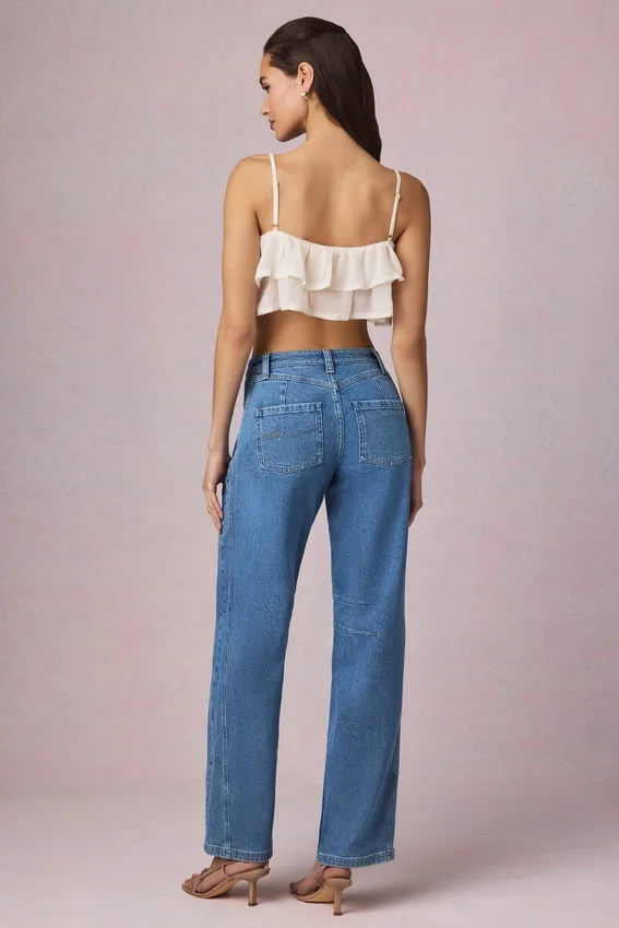 Bobbi Mid-Rise Barrel-Leg Jeans i mellblå tvätt Bobbi Mid-Rise Barrel-Leg Jeans i mellblå tvätt