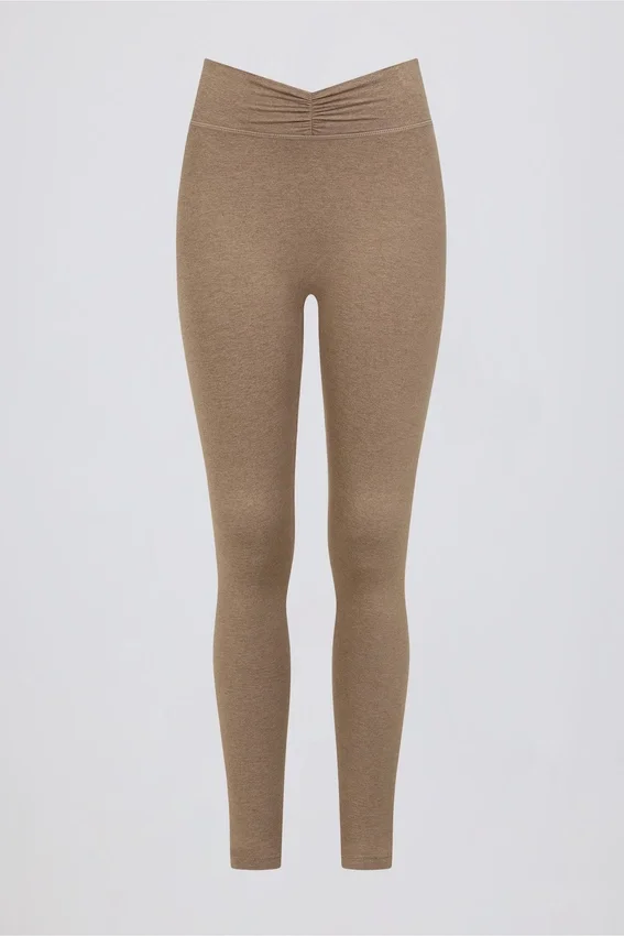 Borstad jersey-leggings med rynkad midja i färgen Mocha Marl Borstad jersey-leggings med rynkad midja i färgen Mocha Marl