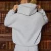 Broderad oversized-hoodie i gråmelerad Broderad oversized-hoodie i gråmelerad