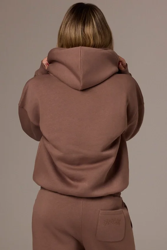 Broderad oversized-hoodie i kakaobrunt Broderad oversized-hoodie i kakaobrunt