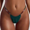 Cabo triangel-bikinitopp med pärldekor i jadegrönt Cabo triangel-bikinitopp med pärldekor i jadegrönt