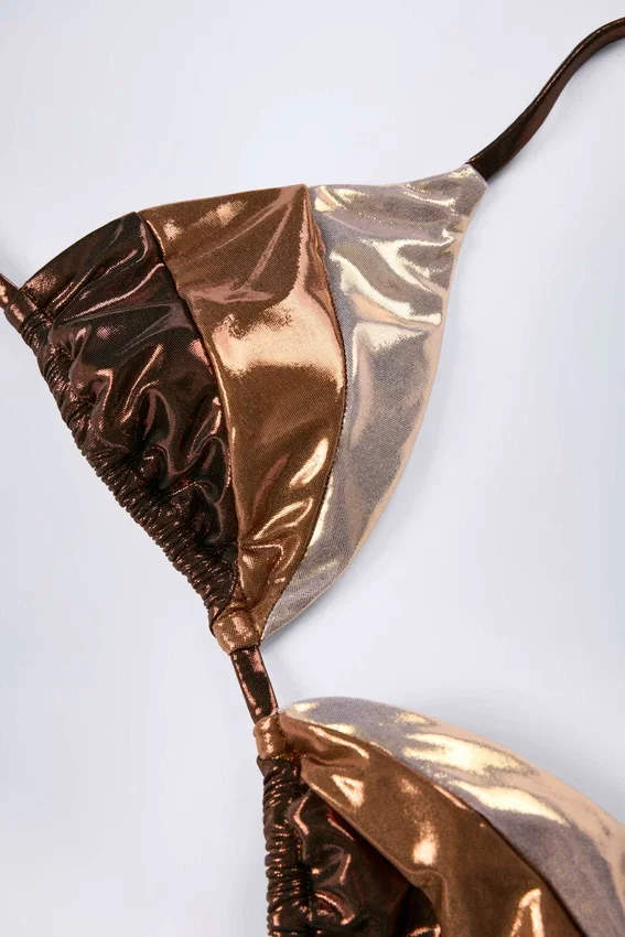 Caleta-bikini-bh med paneler i bronsguld Caleta-bikini-bh med paneler i bronsguld