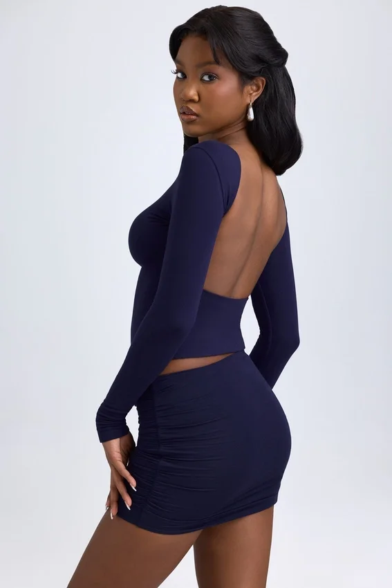Cali Modal Ruched Mid-Rise Mini Kjolar i True Navy Cali Modal Ruched Mid-Rise Mini Kjolar i True Navy