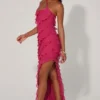 Calico Cross Strap Ruffle Floor Length Klänning i fuchsia Calico Cross Strap Ruffle Floor Length Klänning i fuchsia