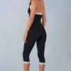 Calla Modal Lace-Trim Capri Jumpsuit i svart Calla Modal Lace-Trim Capri Jumpsuit i svart