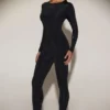 Venia Embellished Crew-Neck Long-Sleeve Top i svart Venia Embellished Crew-Neck Long-Sleeve Top i svart