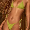 Cebu Charm-Detail stringbikinibyxor i olivgrönt Cebu Charm-Detail stringbikinibyxor i olivgrönt