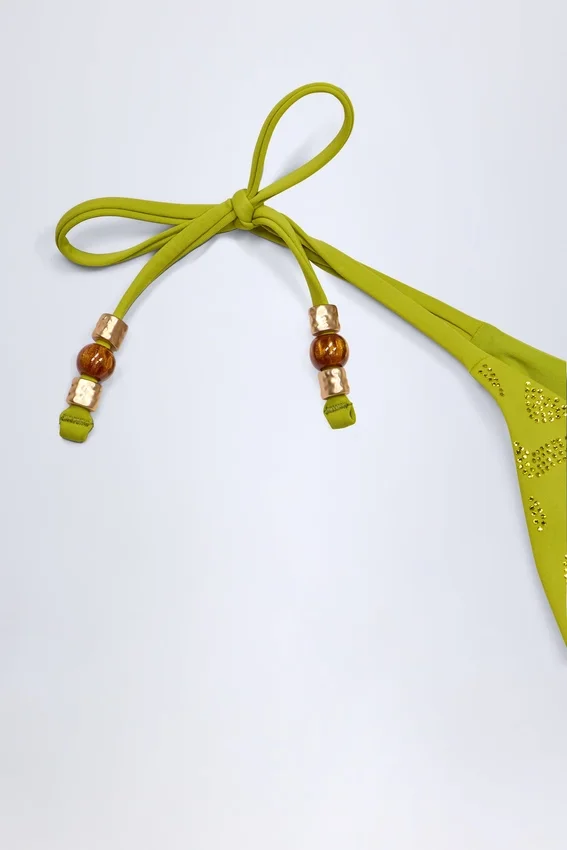 Cebu Charm-Detail stringbikinibyxor i olivgrönt Cebu Charm-Detail stringbikinibyxor i olivgrönt