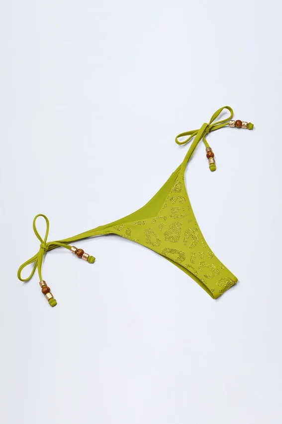 Cebu Charm-Detail stringbikinibyxor i olivgrönt Cebu Charm-Detail stringbikinibyxor i olivgrönt