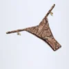 Cebu Charm-detaljerade bikinibyxor i ormmönster Cebu Charm-detaljerade bikinibyxor i ormmönster