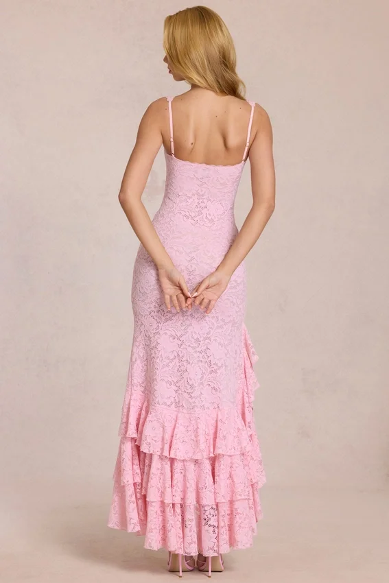 Celira Lace Ruffle Maxi Klänning i Blossom Pink Celira Lace Ruffle Maxi Klänning i Blossom Pink