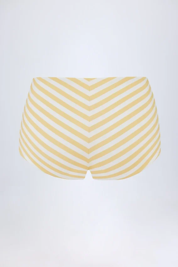 Cerreto midhög hotpants i citrongula ränder Cerreto midhög hotpants i citrongula ränder