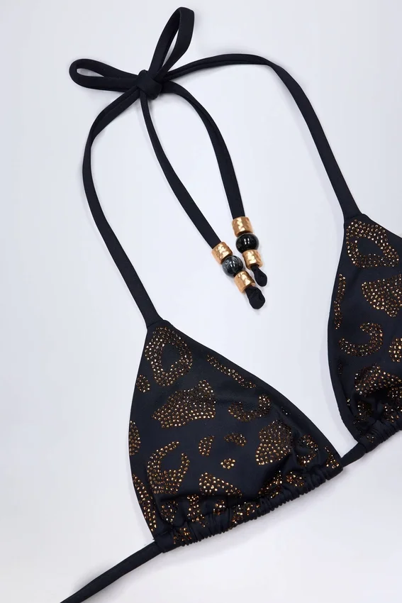 Comoros Charm-Detail Triangel-bikinitopp i svart Comoros Charm-Detail Triangel-bikinitopp i svart