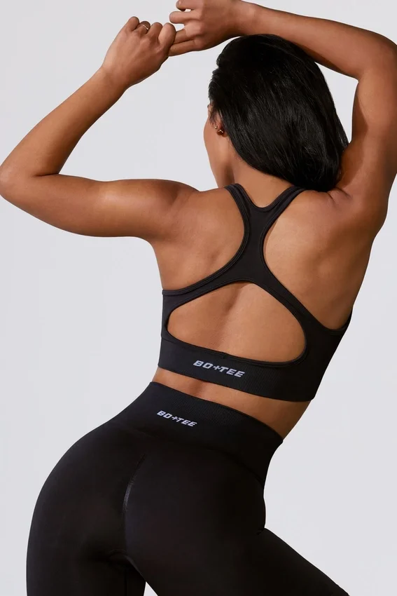 Cut Out Define Luxe sport-BH i svart Cut Out Define Luxe sport-BH i svart
