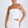 Damia Cut-Out Bandeau-miniklänning i vitt Damia Cut-Out Bandeau-miniklänning i vitt