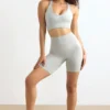 Define Luxe högmidjade biker shorts i Fog Define Luxe högmidjade biker shorts i Fog