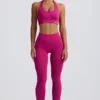 Define Luxe högmidjade leggings i Berry Define Luxe högmidjade leggings i Berry